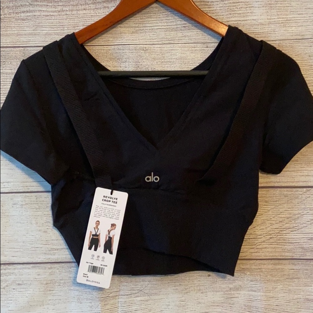 NWT ALO Revolve Crop Tee - Picture 4 of 6